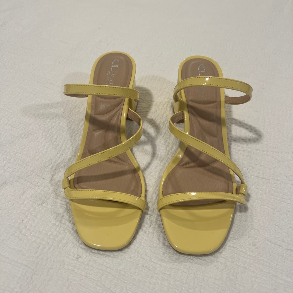 Chinese Laundry yellow strappy sandals/heels